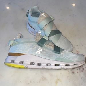 On Running Cloudnova Wrap Leaf/Cumin, women’s 7.5 - NEW, without box